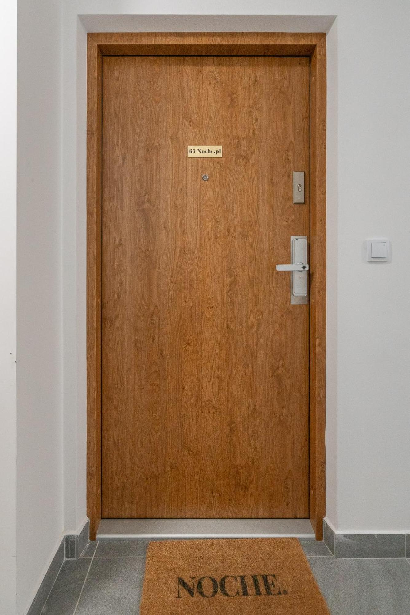 Noche Apartamenty Premium Biała Podlaska Exterior foto
